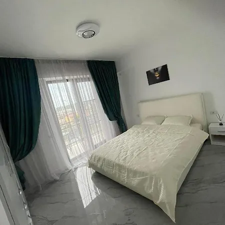 アパート Apartament 3 Vedere La Mare ナボダリ